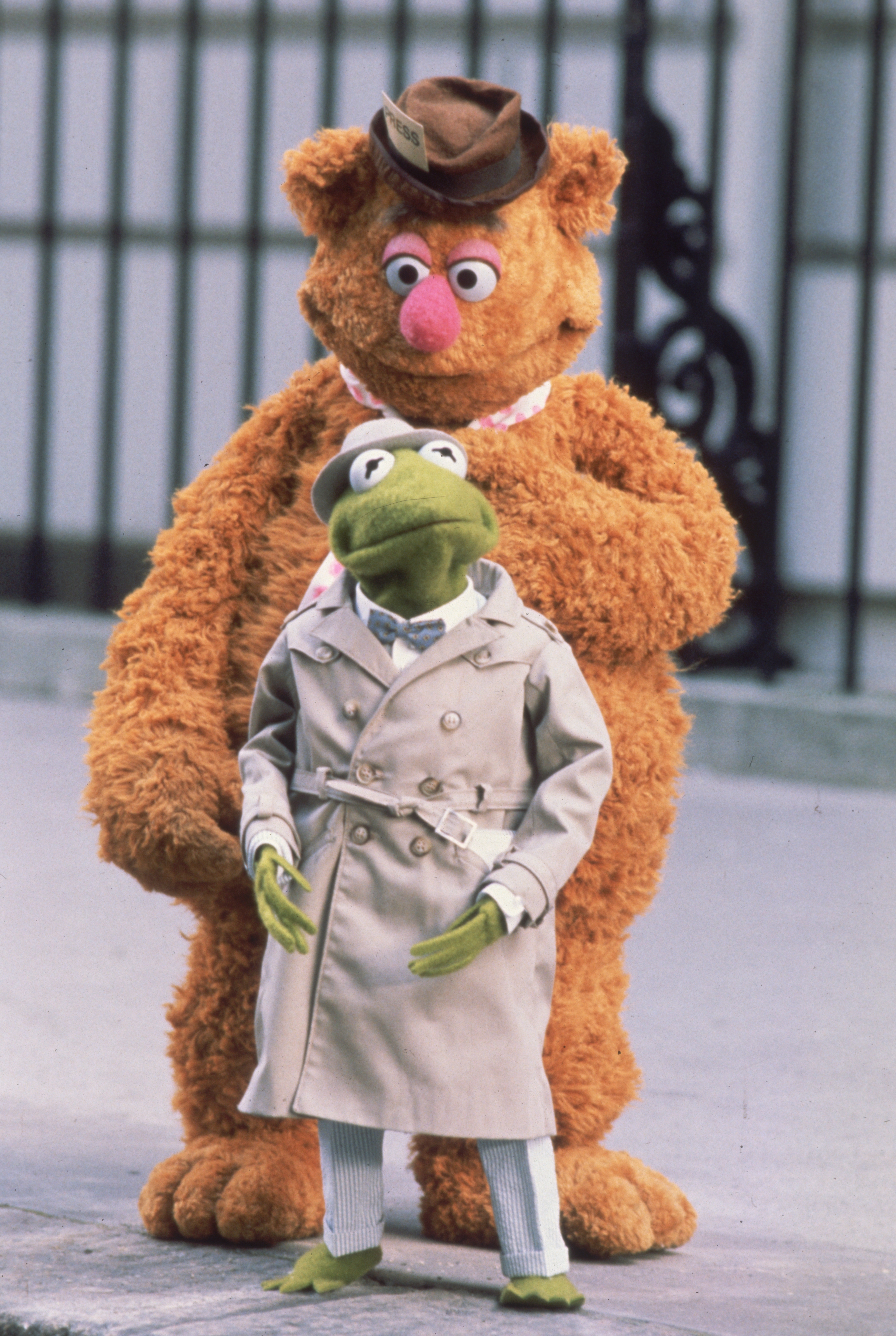 Still of Jim Henson and Steve Whitmire in The Great Muppet Caper (1981)