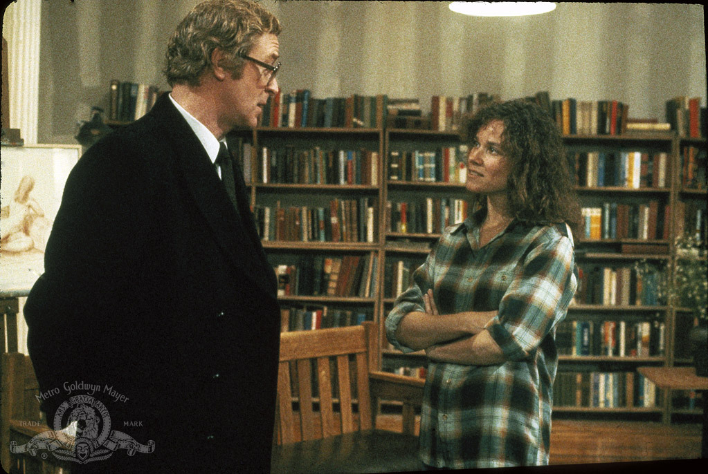 Still of Michael Caine and Barbara Hershey in Hannah and Her Sisters (1986)