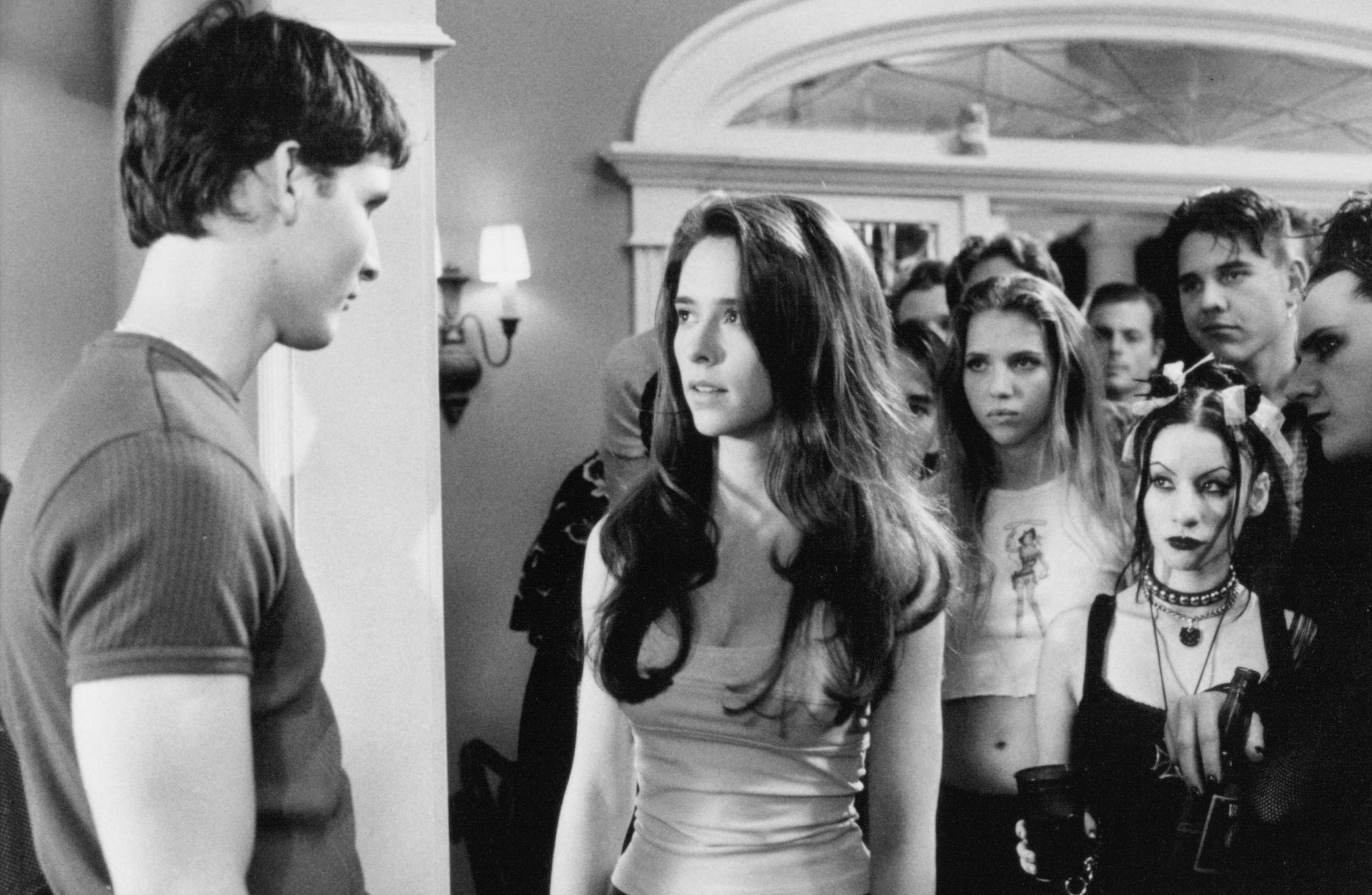 Still of Jennifer Love Hewitt and Peter Facinelli in Can't Hardly Wait (1998)