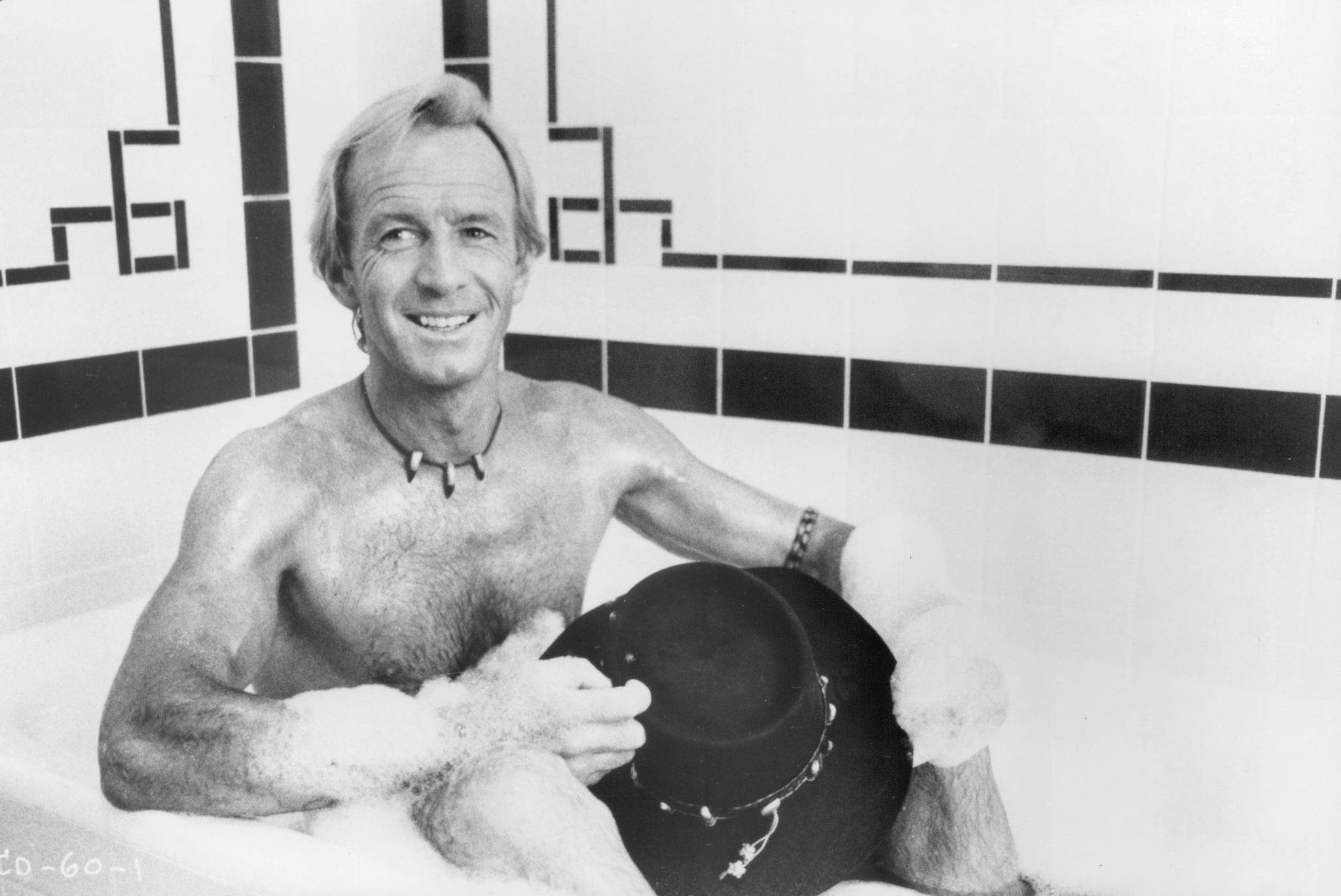Still of Paul Hogan in Crocodile Dundee (1986)