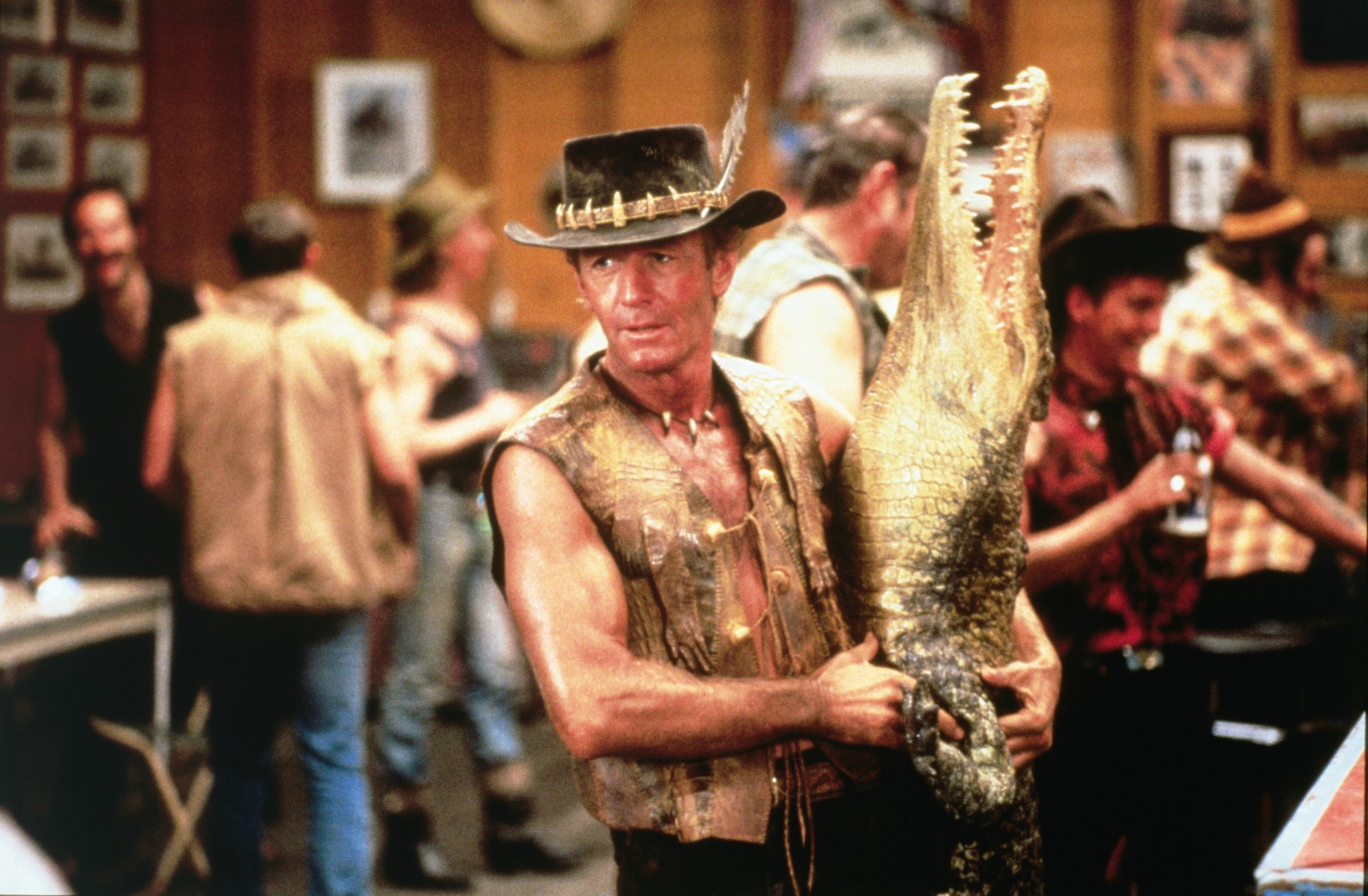 Still of Paul Hogan in Crocodile Dundee (1986)