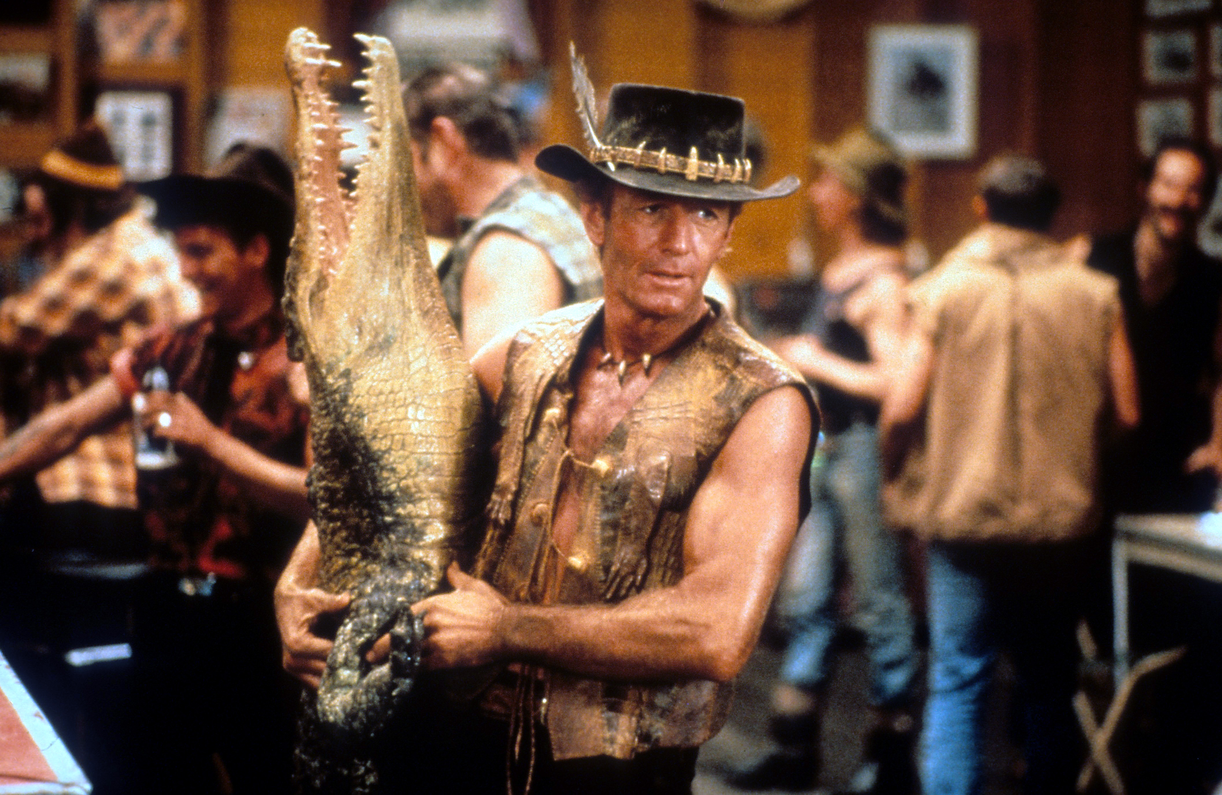 Still of Paul Hogan in Crocodile Dundee (1986)