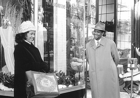 Still of Denzel Washington and Whitney Houston in The Preacher's Wife (1996)