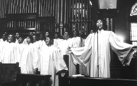 Still of Whitney Houston in The Preacher's Wife (1996)