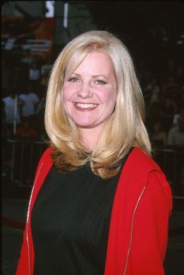 Bonnie Hunt at event of Mission: Impossible II (2000)