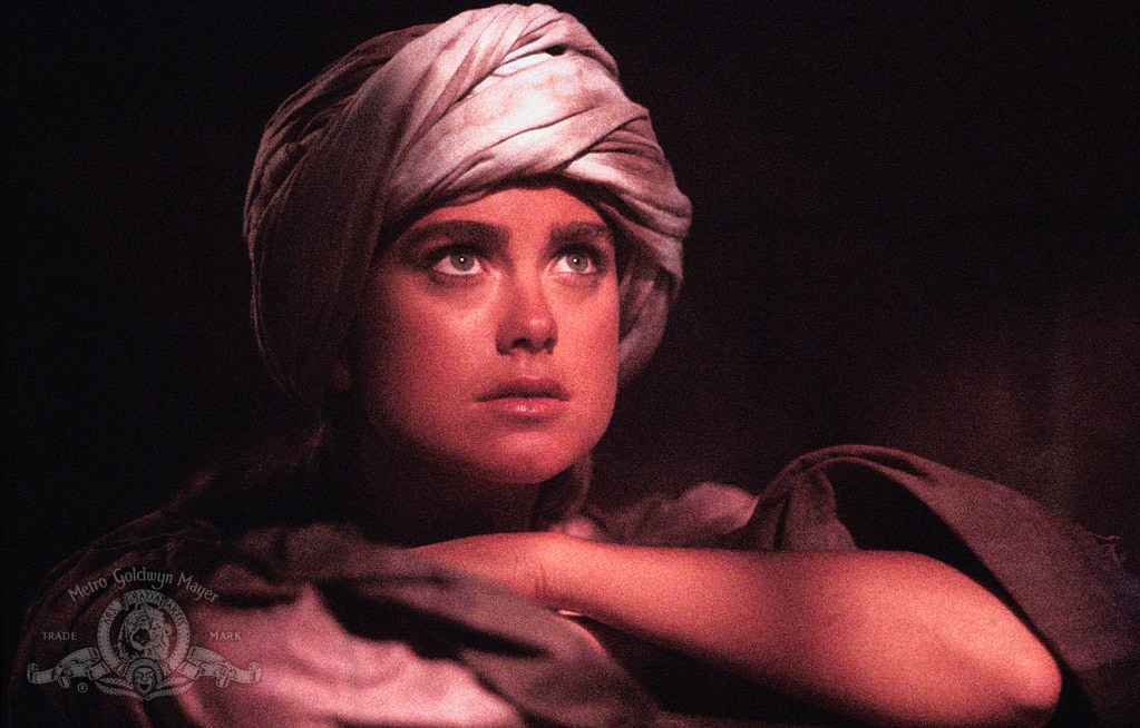 Still of Kathy Ireland in Alien from L.A. (1988)