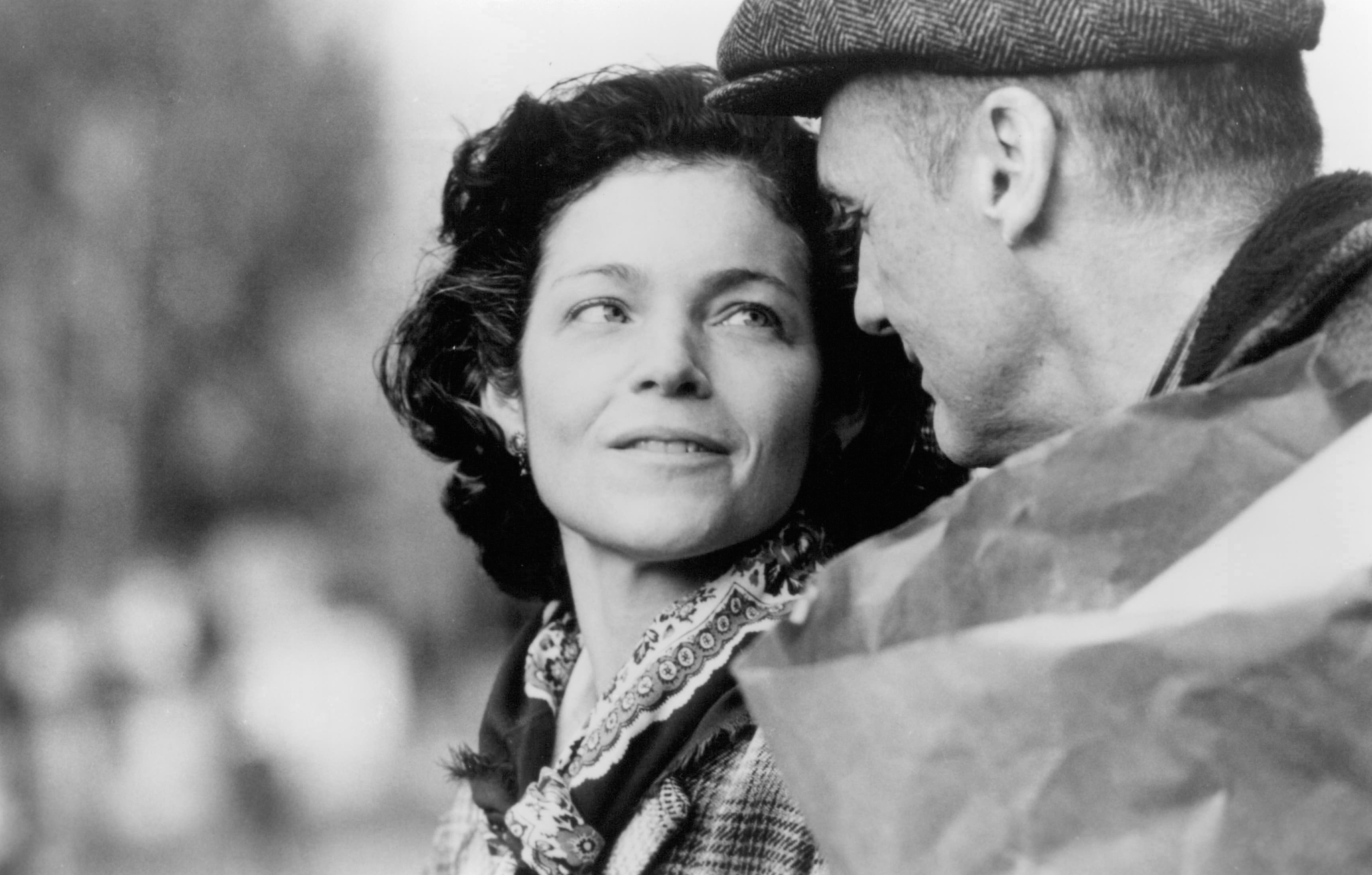 Still of Dennis Hopper and Amy Irving in Carried Away (1996)