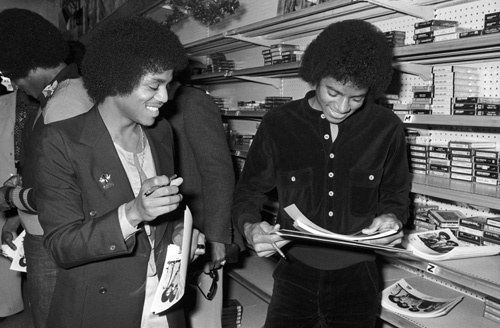 Marlon Jackson and Michael Jackson (The Jacksons' In-Store Album Promotion) 1978 Freeway Records / Los Angeles