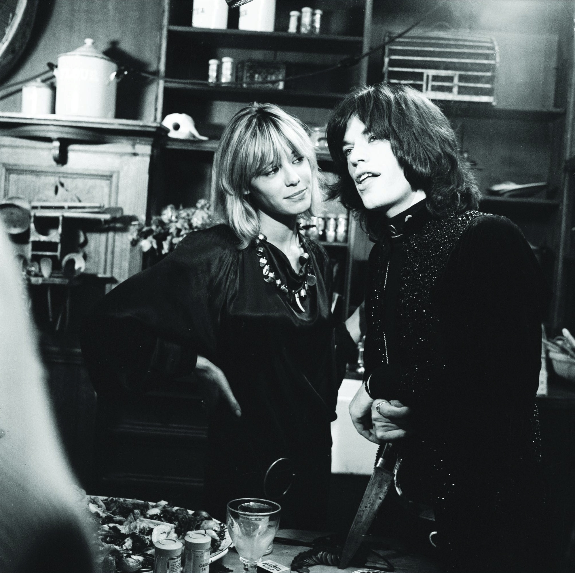 Still of Mick Jagger and Anita Pallenberg in Performance (1970)
