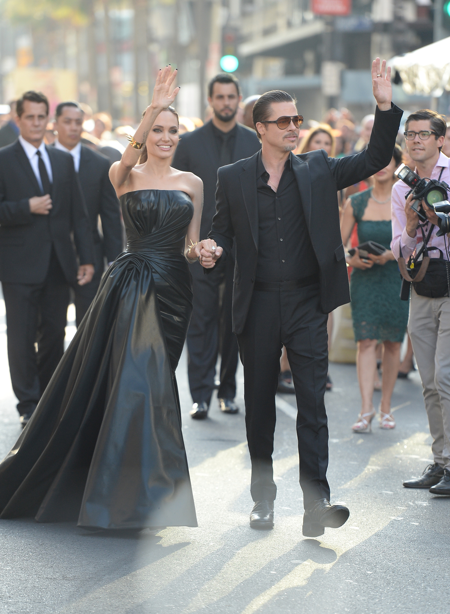 Brad Pitt and Angelina Jolie at event of Piktadares istorija (2014)