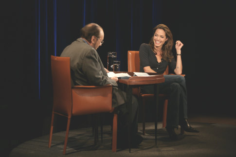 Still of Angelina Jolie and James Lipton in Inside the Actors Studio (1994)