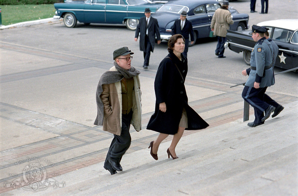 Still of Philip Seymour Hoffman and Catherine Keener in Capote (2005)