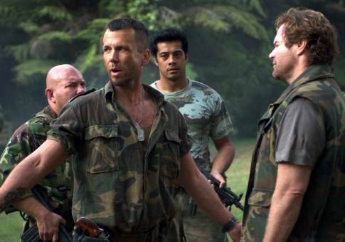 Still of David Keith in In Her Line of Fire (2006)
