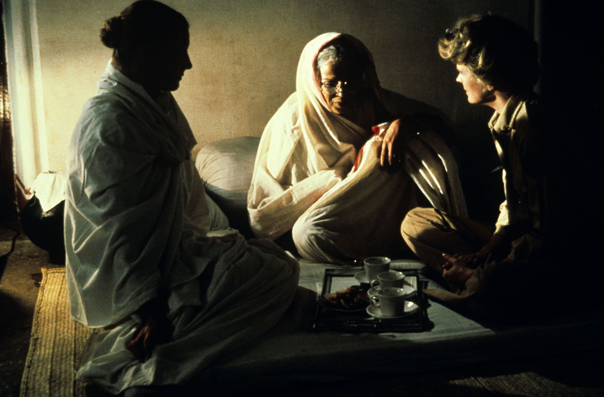 Still of Ben Kingsley in Gandhi (1982)