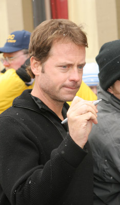 Greg Kinnear