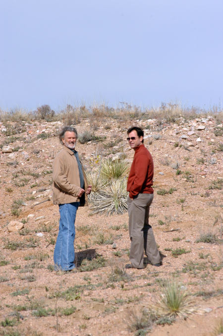 Still of Greg Kinnear and Kris Kristofferson in Fast Food Nation (2006)