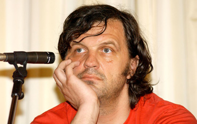 Emir Kusturica at event of All the Invisible Children (2005)