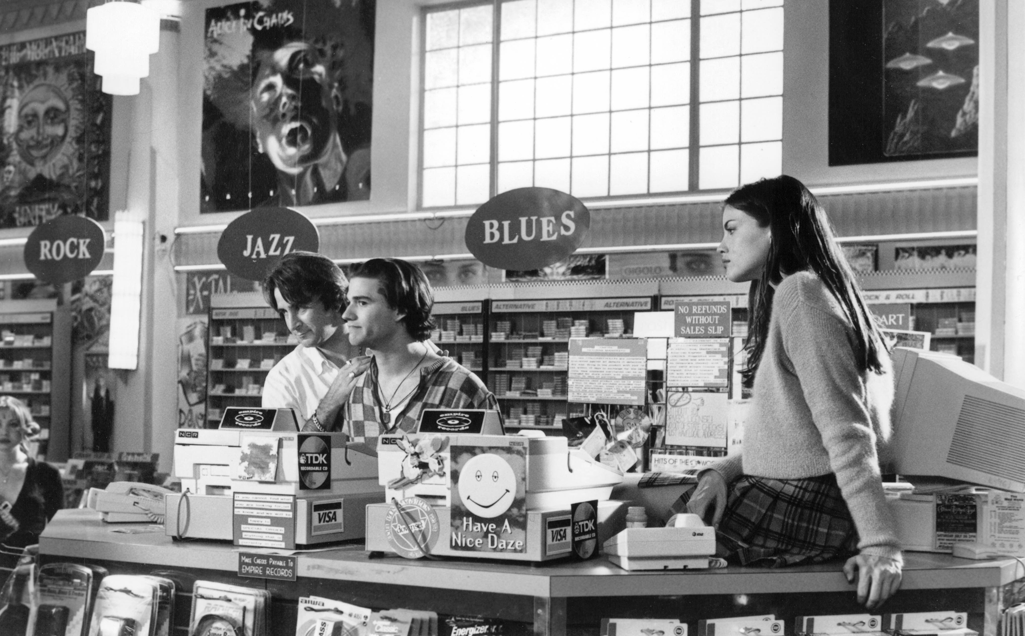 Still of Liv Tyler, Anthony LaPaglia and Johnny Whitworth in Empire Records (1995)