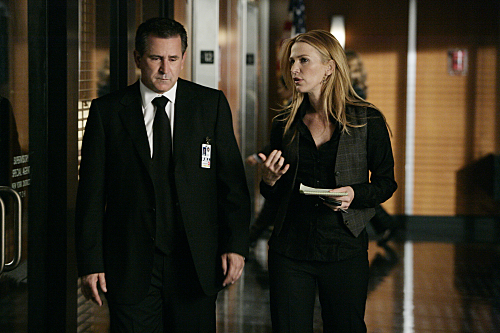 Still of Anthony LaPaglia and Poppy Montgomery in Without a Trace (2002)