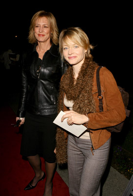 Jodie Foster and Christine Lahti at event of Neil Young: Heart of Gold (2006)