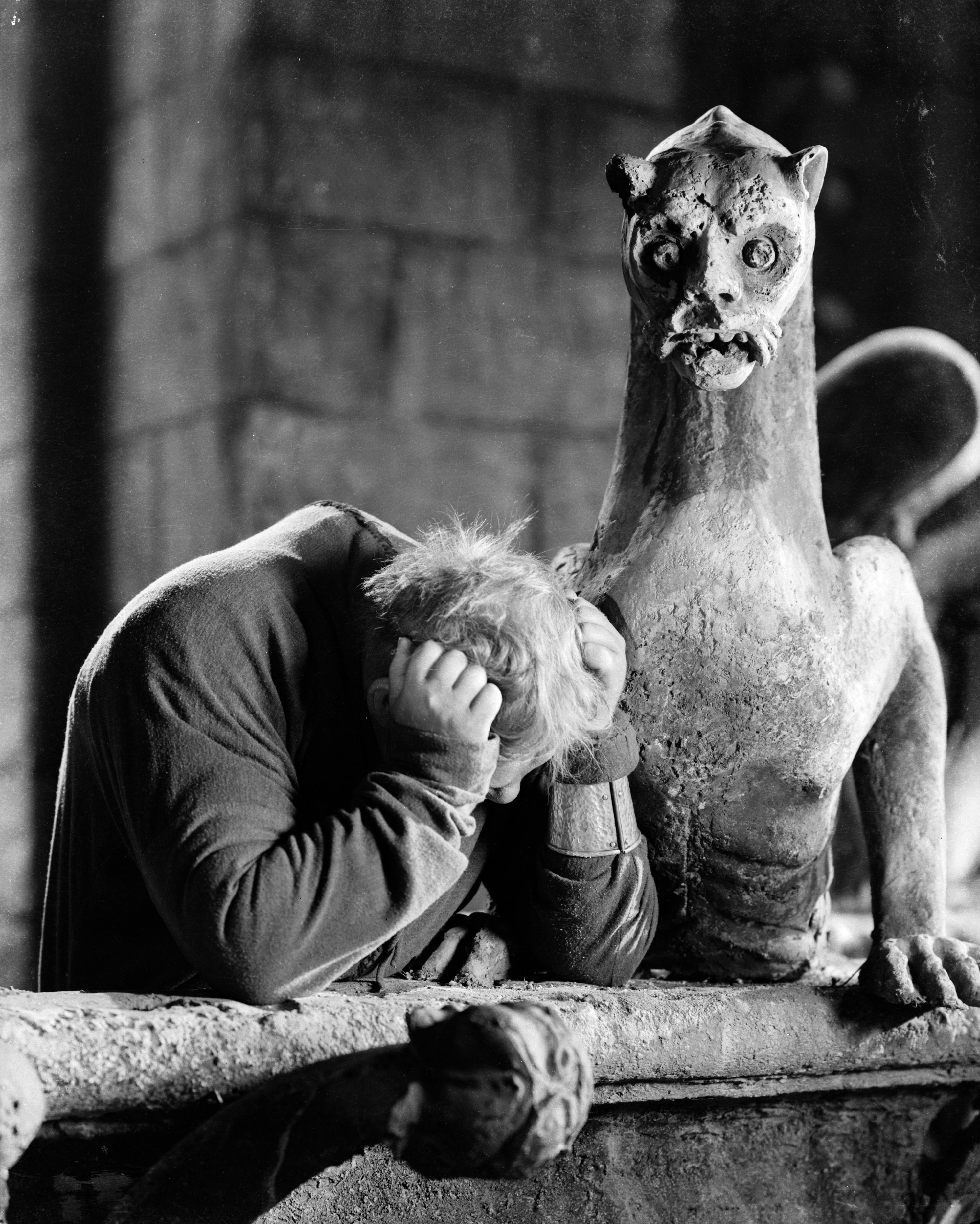 Still of Charles Laughton in The Hunchback of Notre Dame (1939)