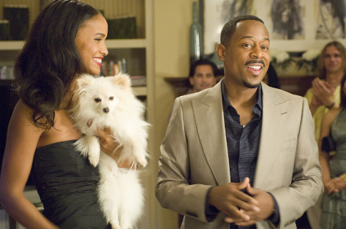 Still of Martin Lawrence and Joy Bryant in Sveikas sugrizes, Roskai Dzenkinsai! (2008)