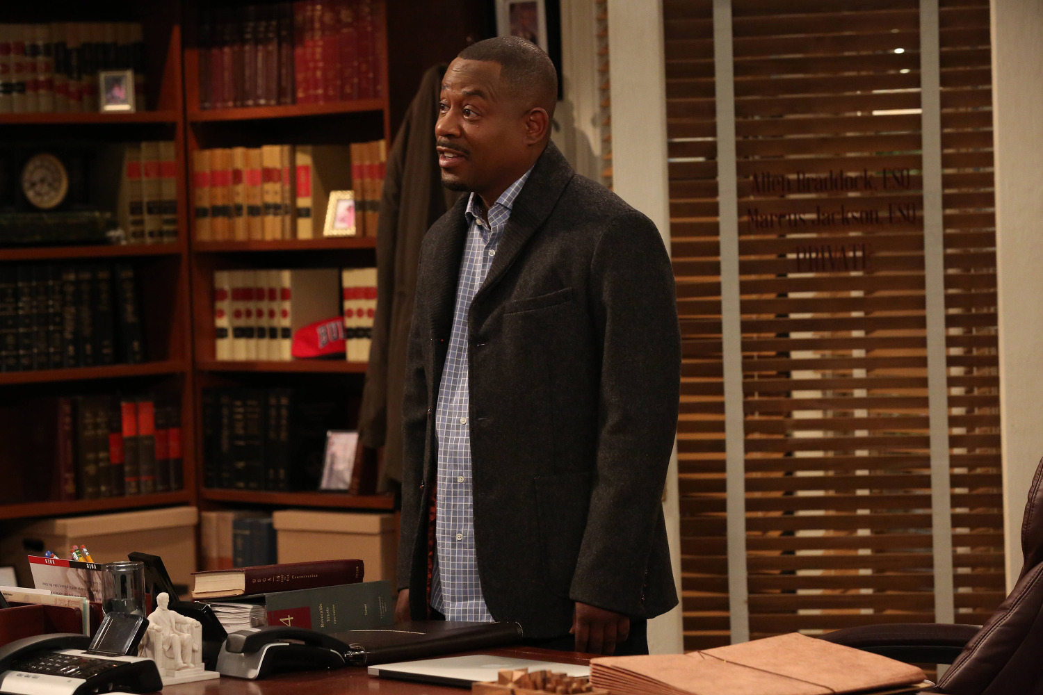 Still of Martin Lawrence in Partners (2014)