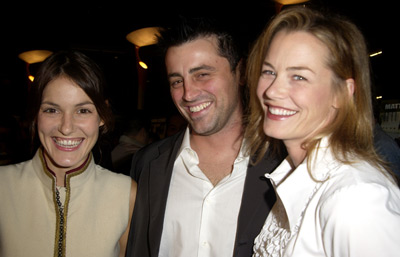 Matt LeBlanc and Nicolette Krebitz at event of All the Queen's Men (2001)