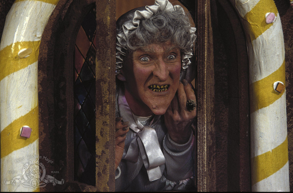 Still of Cloris Leachman in Hansel and Gretel (1987)