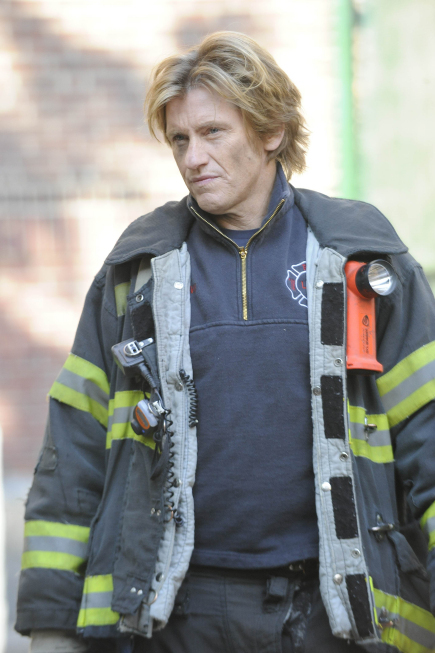 Still of Denis Leary in Rescue Me (2004)