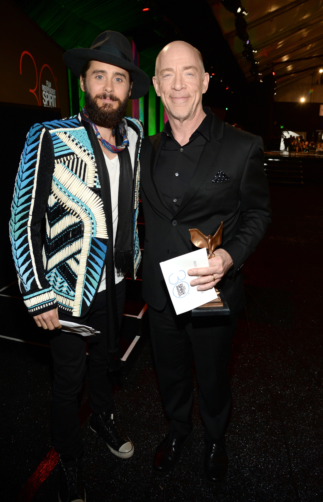 Jared Leto and J.K. Simmons at event of 30th Annual Film Independent Spirit Awards (2015)