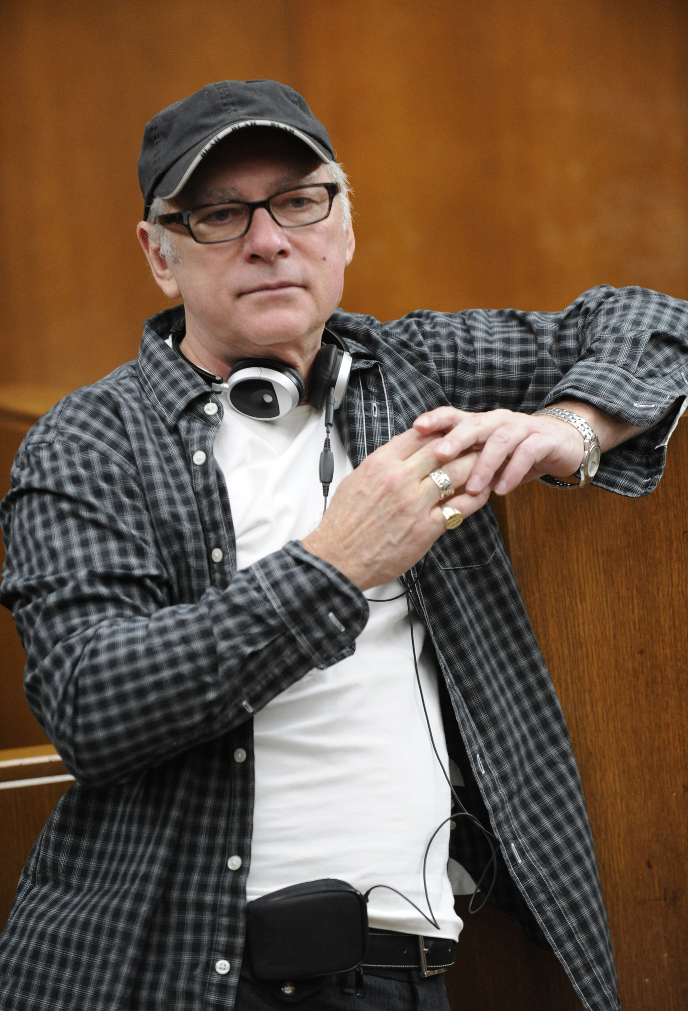 Still of Barry Levinson in You Don't Know Jack (2010)