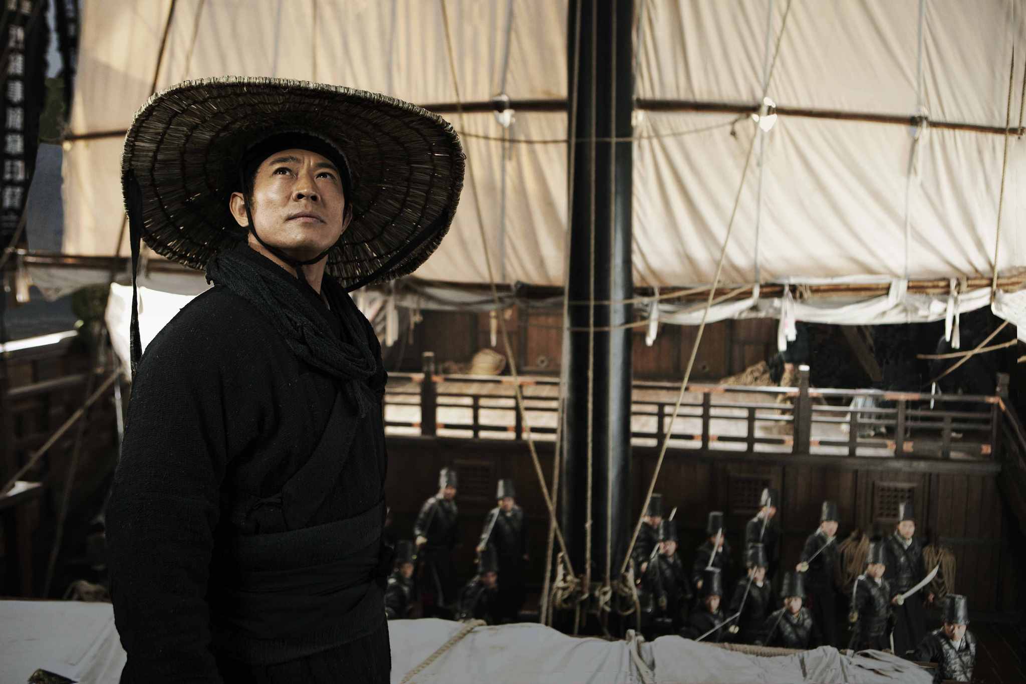Still of Jet Li in Long men fei jia (2011)