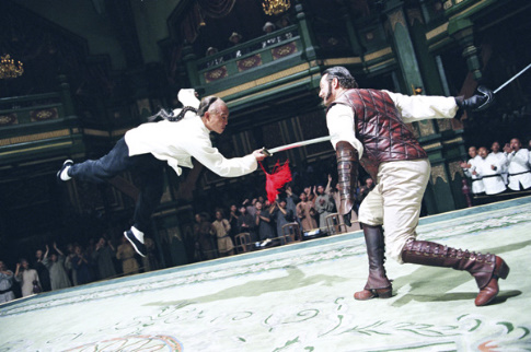 Still of Jet Li and Anthony De Longis in Huo yuanjia (2006)