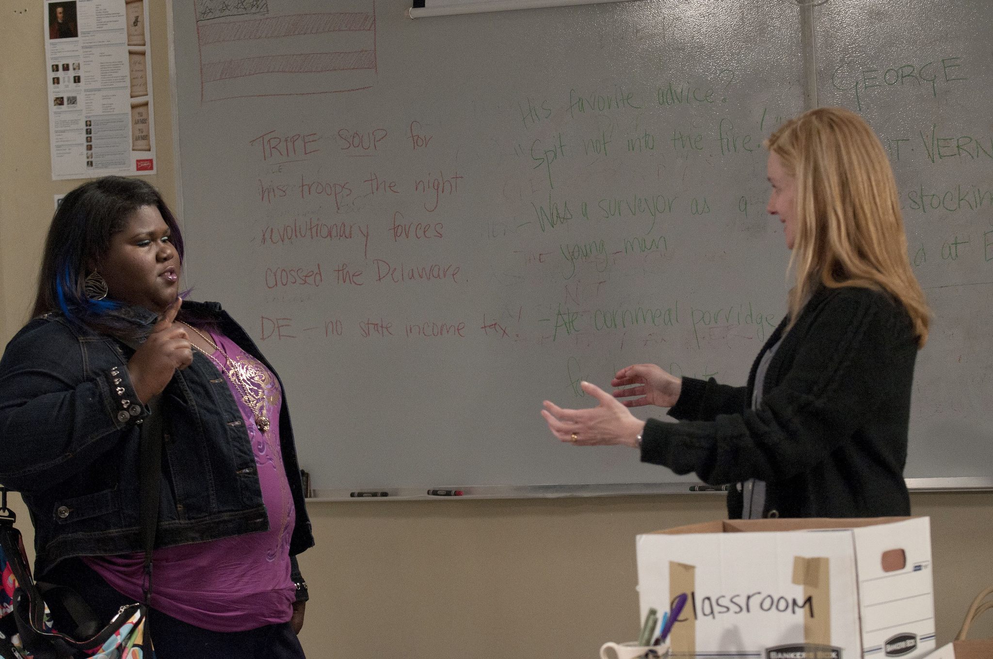 Still of Laura Linney and Gabourey Sidibe in The Big C (2010)