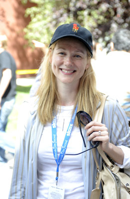 Laura Linney