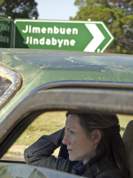 Laura Linney in Jindabyne (2006)