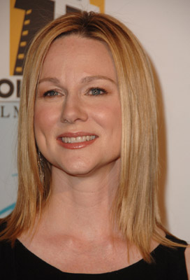 Laura Linney