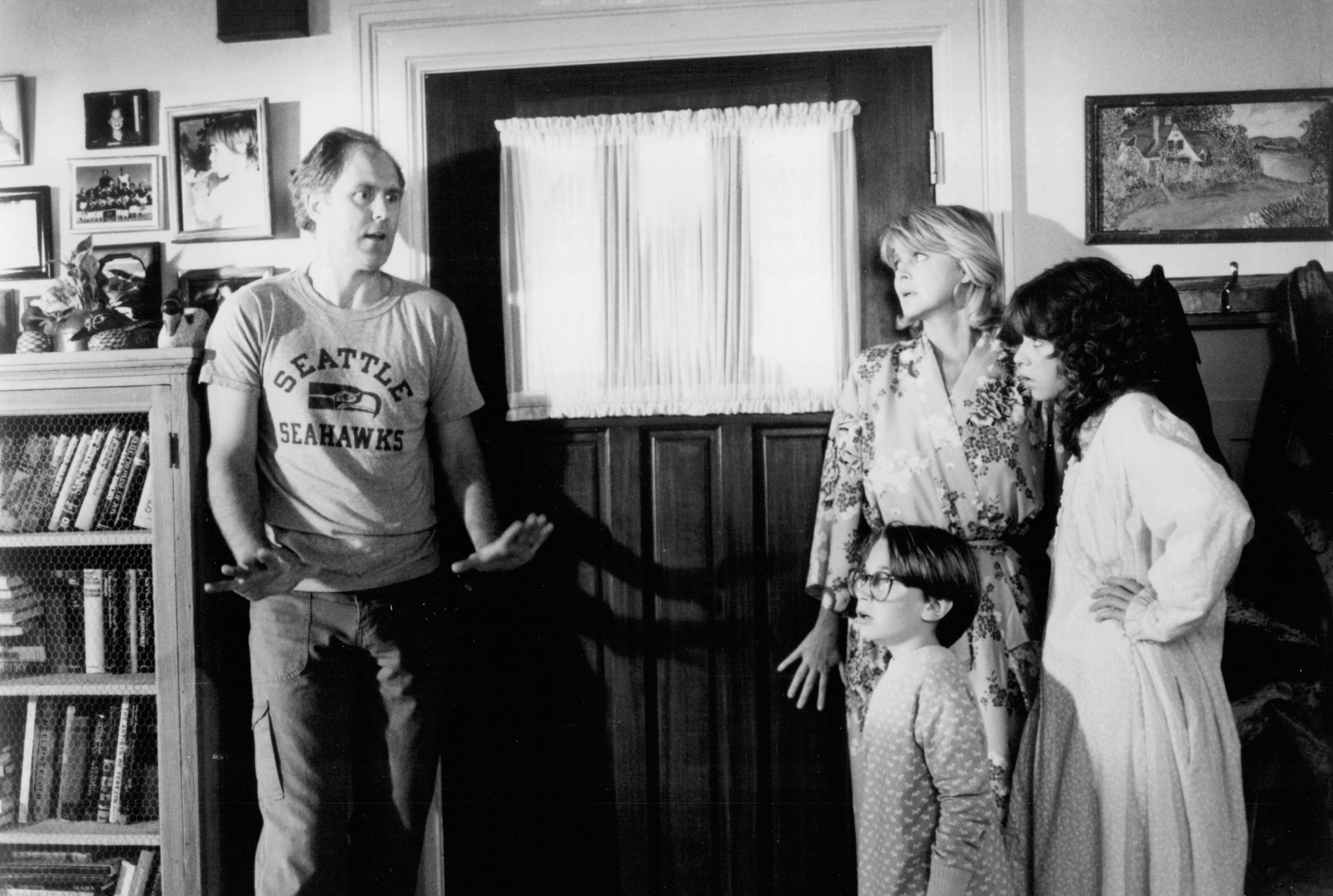 Still of John Lithgow, Melinda Dillon and Margaret Langrick in Harry and the Hendersons (1987)