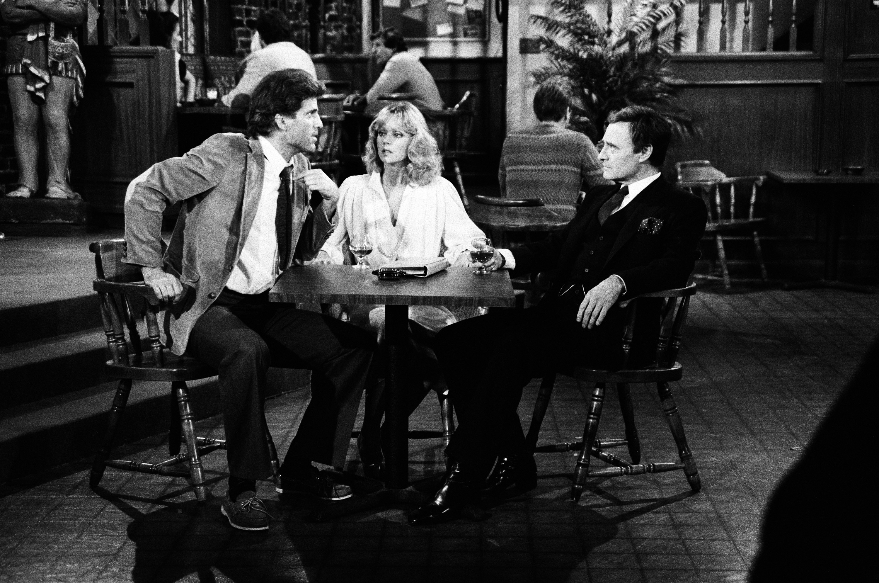 Still of Ted Danson, Shelley Long and Michael McGuire in Cheers (1982)