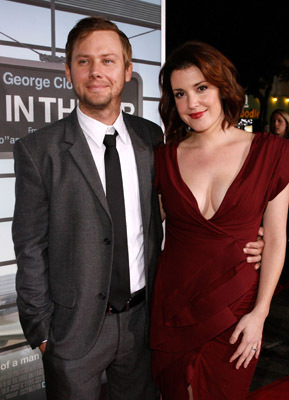 Melanie Lynskey and Jimmi Simpson at event of Viskas ore! (2009)