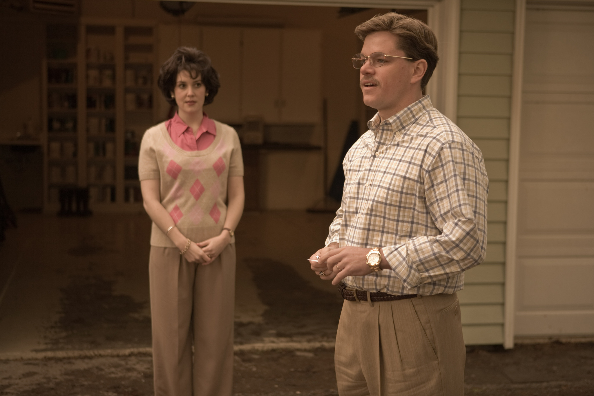 Still of Matt Damon and Melanie Lynskey in Informatorius (2009)