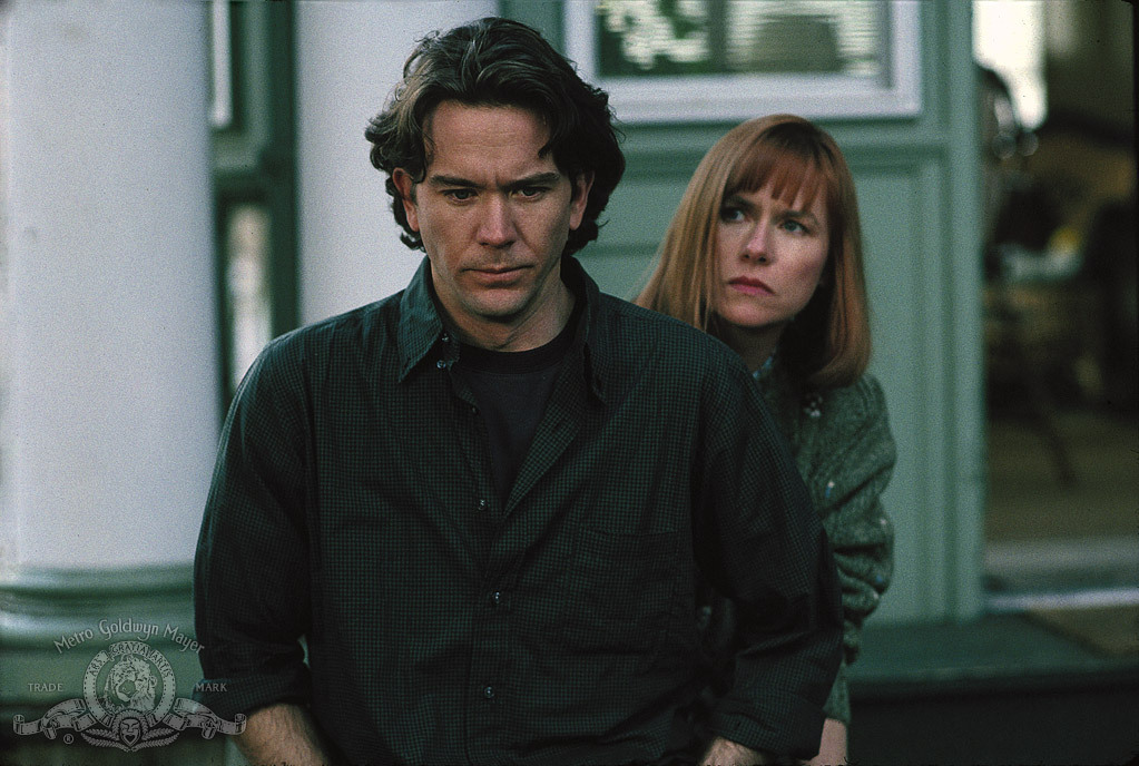 Still of Timothy Hutton and Amy Madigan in The Dark Half (1993)