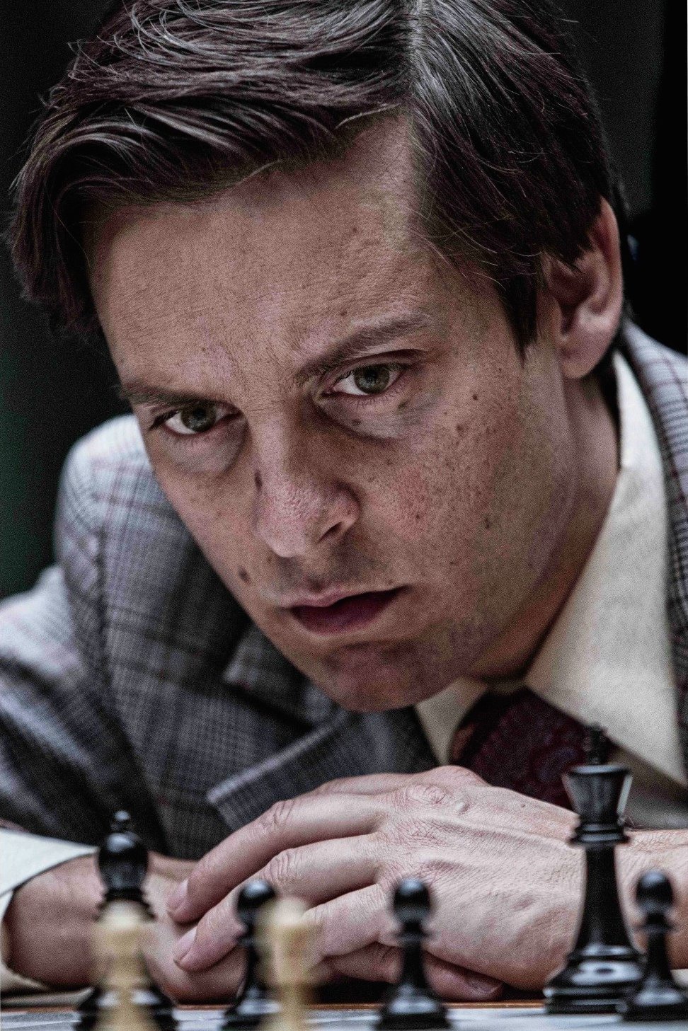 Still of Tobey Maguire in Pawn Sacrifice (2014)