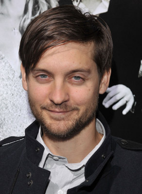 Tobey Maguire at event of Country Strong (2010)