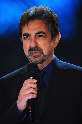 Joe Mantegna