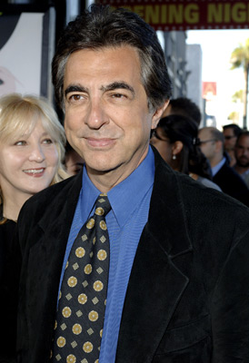 Joe Mantegna