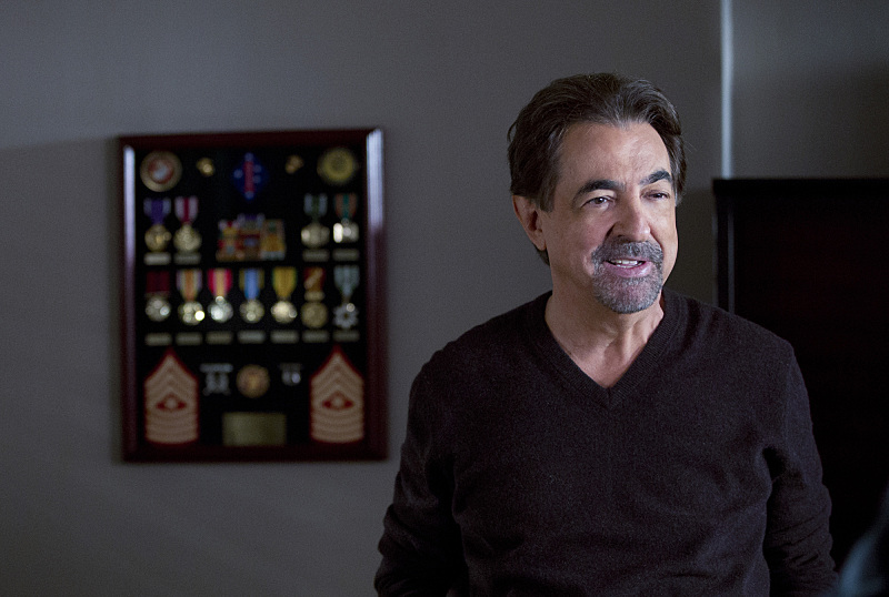 Still of Joe Mantegna in Nusikalstami protai (2005)