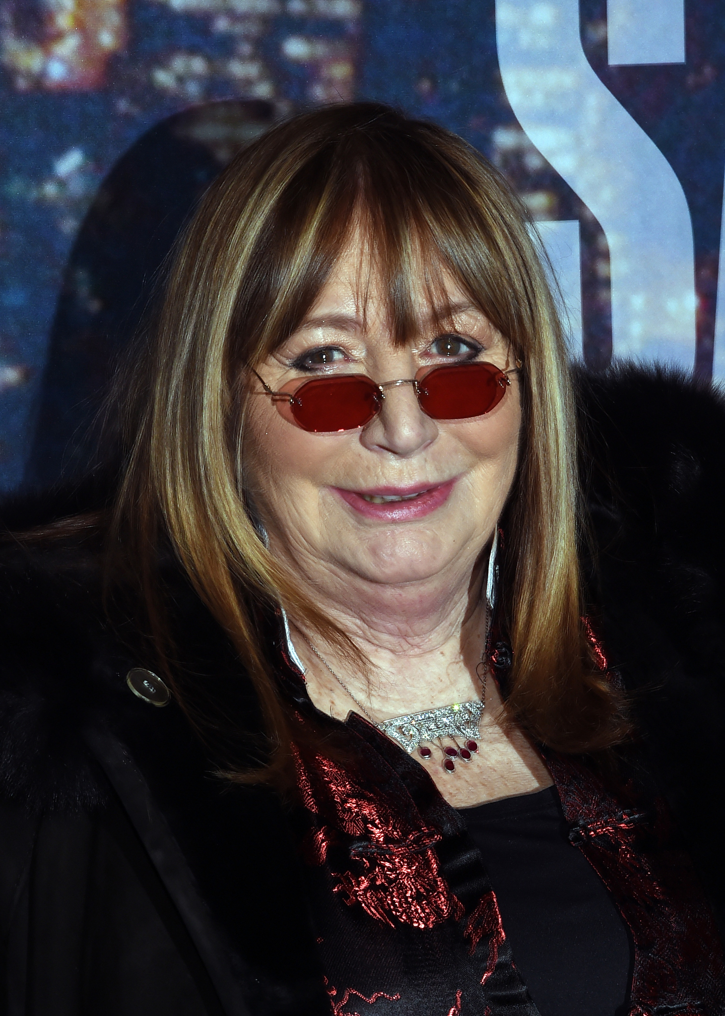 Penny Marshall at event of Saturday Night Live: 40th Anniversary Special (2015)