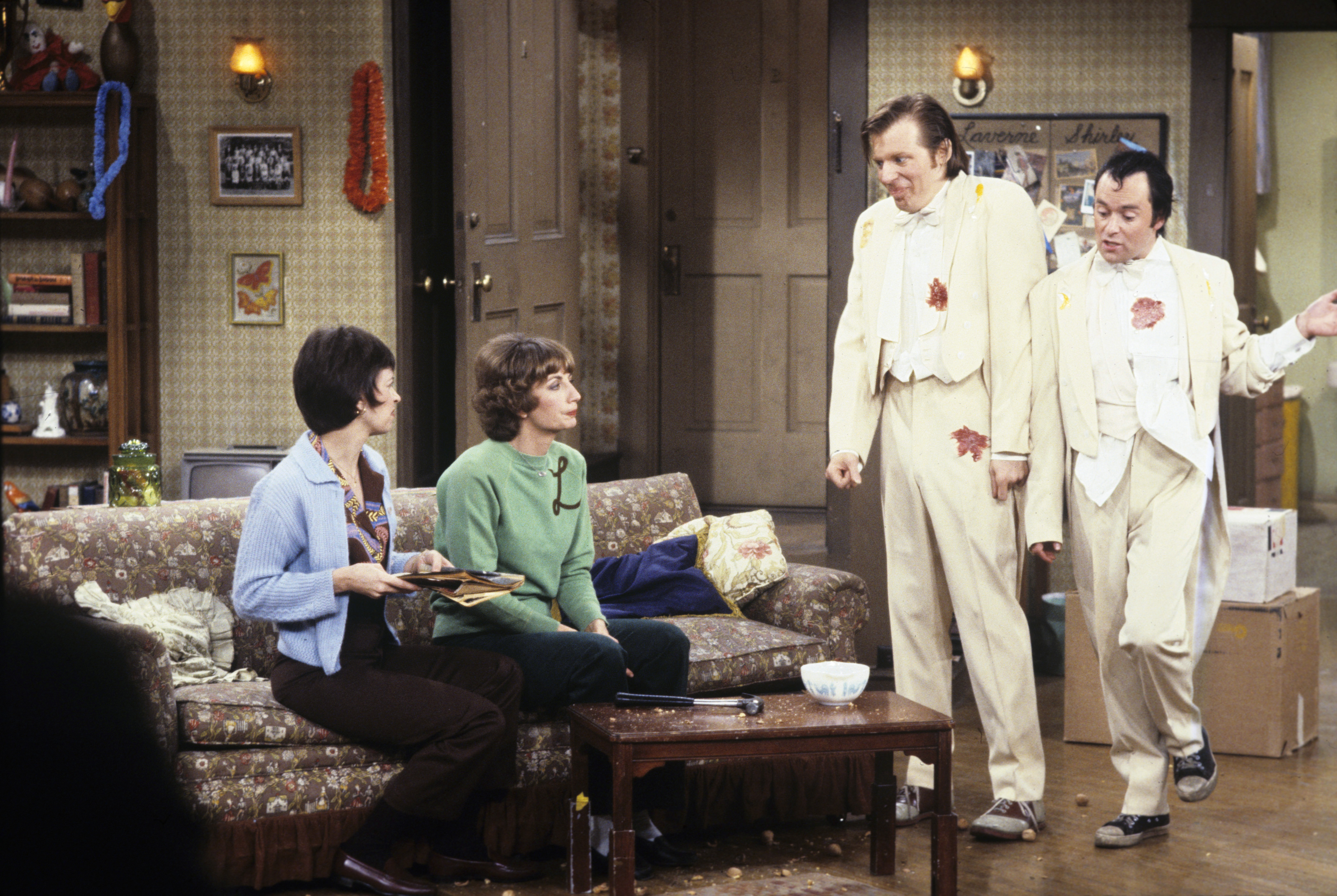 Still of Penny Marshall, David L. Lander, Michael McKean and Cindy Williams in Laverne & Shirley (1976)